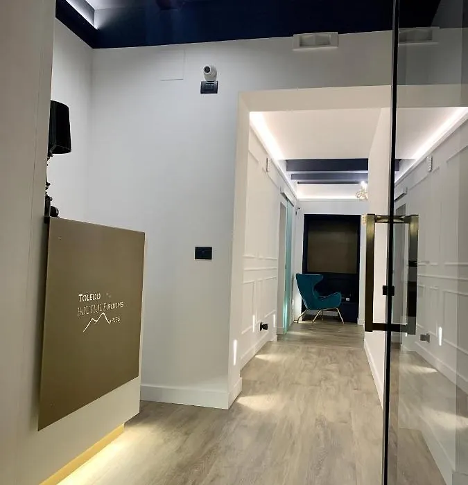 Toledo Boutique Rooms-1